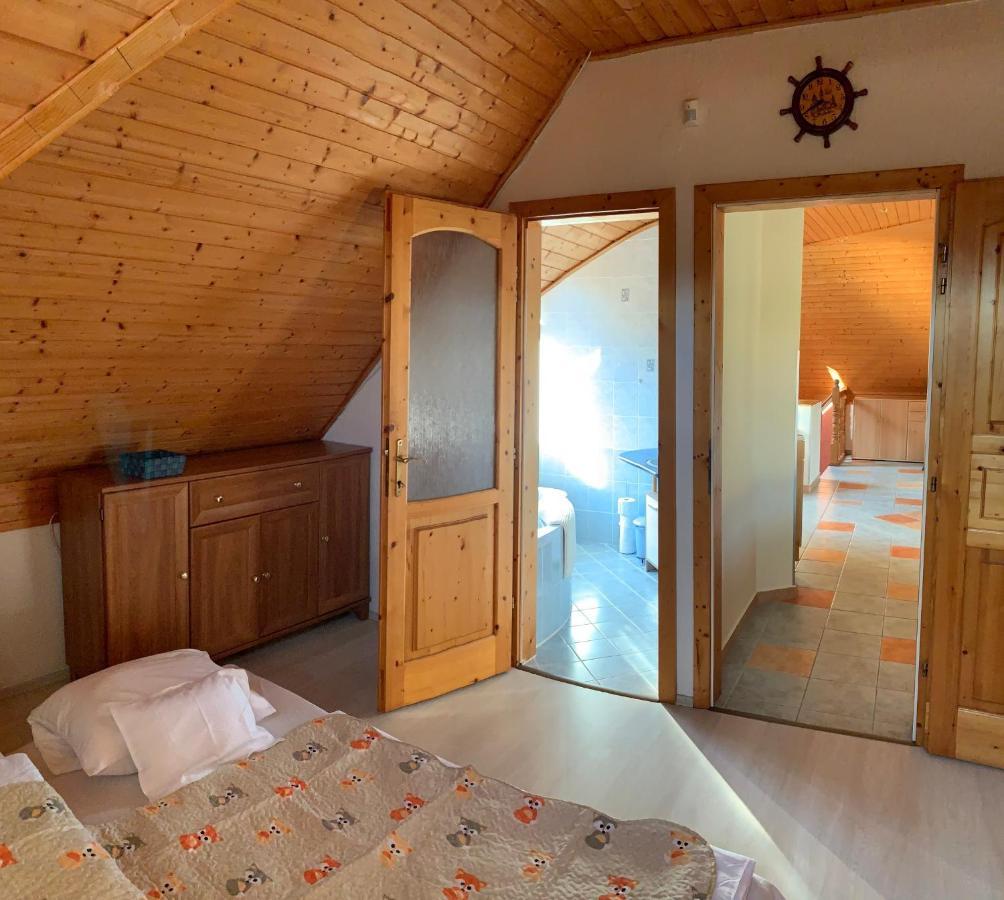 Вілла House4U Балатонсемеш Екстер'єр фото
